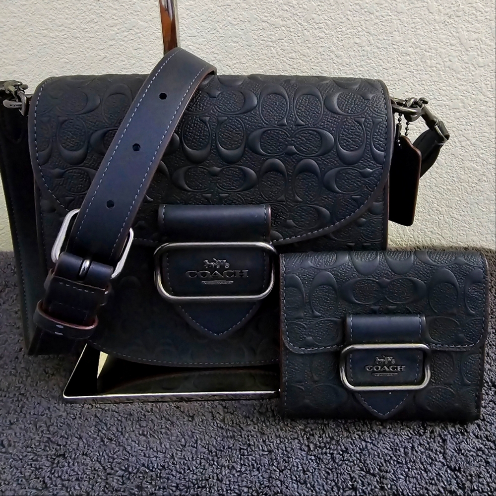 VERY RARE COACH CF318 Morgan Saddle Embossed Leather Bag Midnight blue w /Wallet